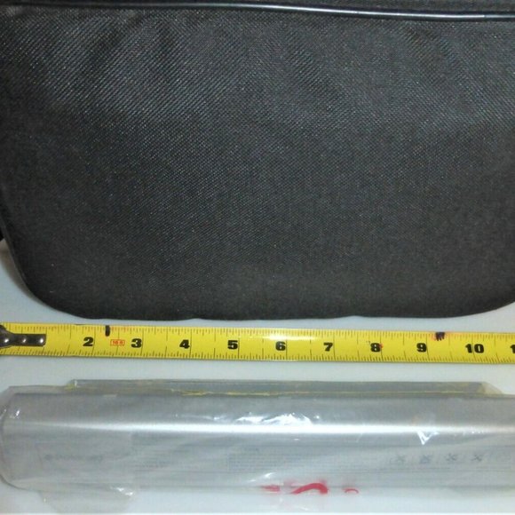 2x New Polaroid DVD Player BATTERY BT-0850 Polaroid DVD Remote RC-30 & Bag - Picture 8 of 8